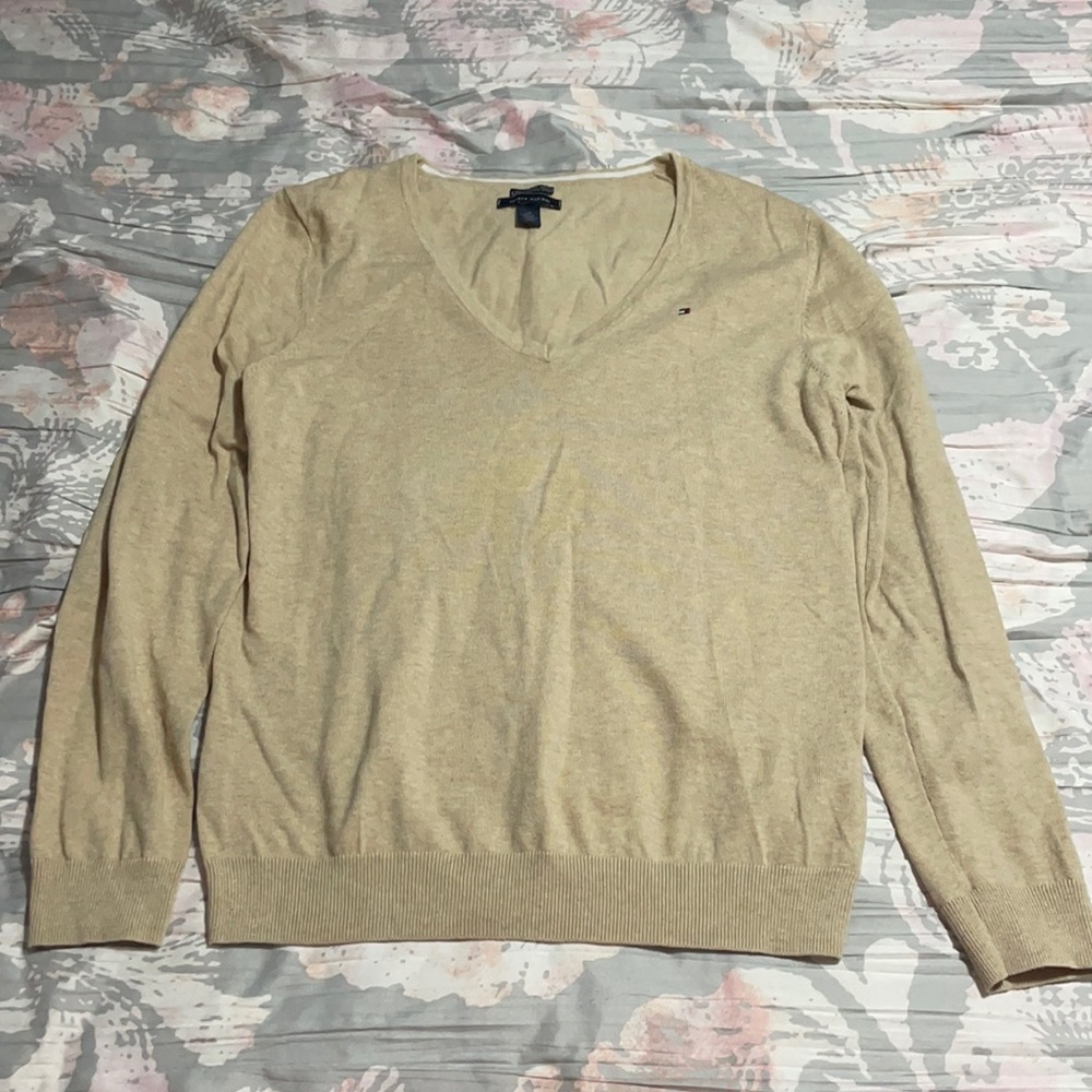 Tommy Hilfiger nude color sweater